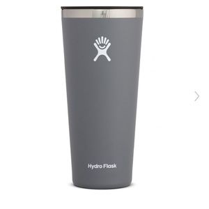 BRAND NEW 32oz Hydroflask Tumbler
